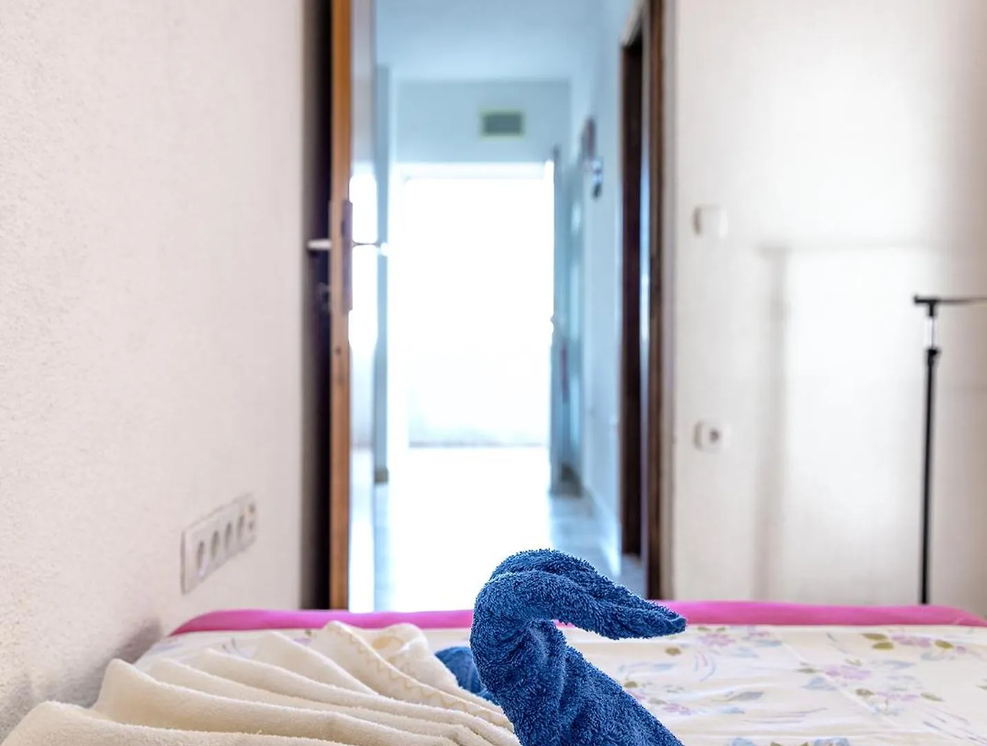Apartment Anamaria Pag Town