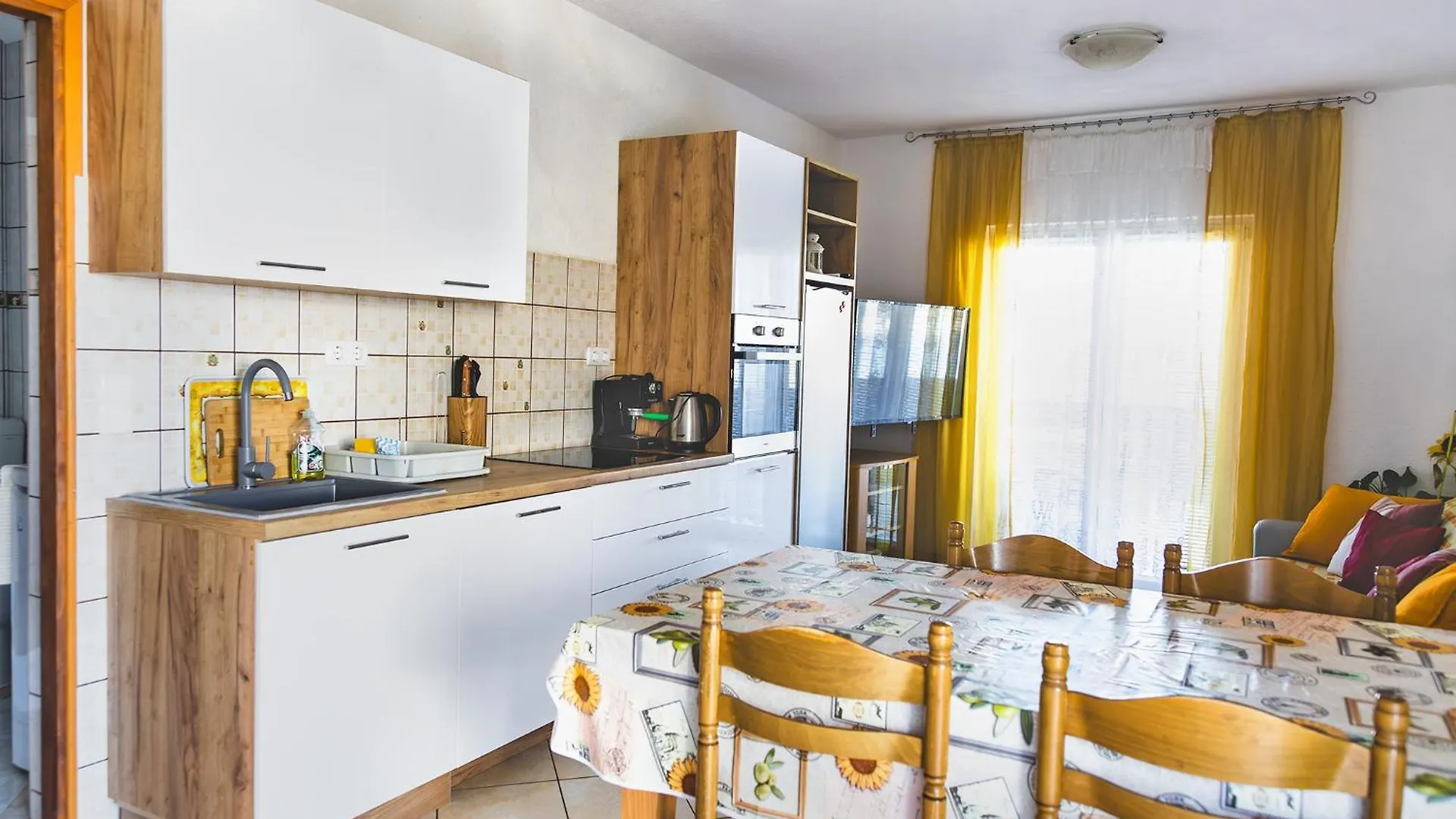 Apartment Anamaria Pag Town Croazia